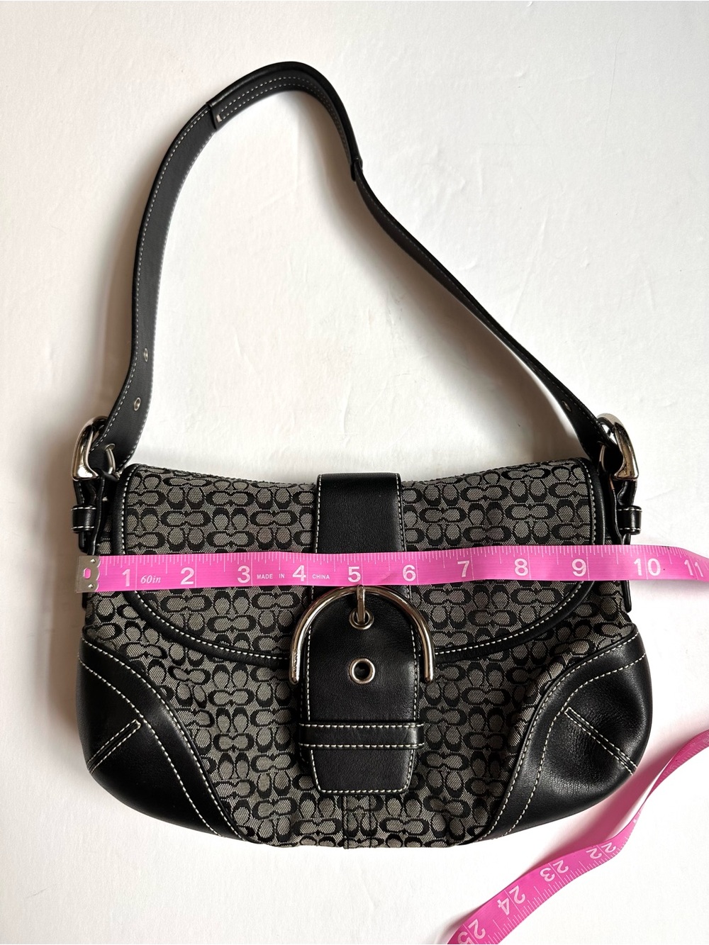 Coach Vintage Y2K Soho Gray and Black Signature Shoulder Bag - Picture 12 of 16